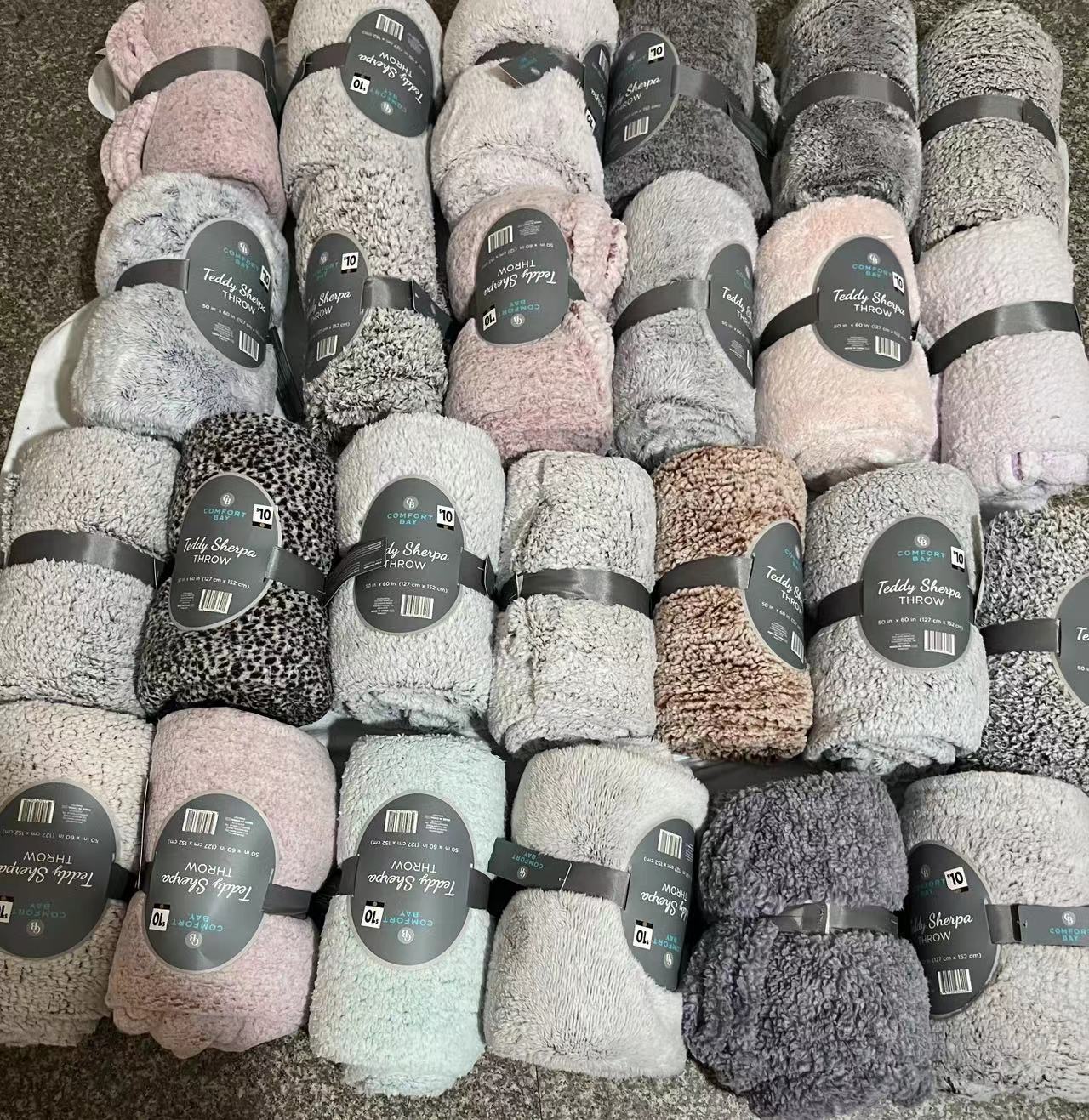 2 tones sherpa blanket