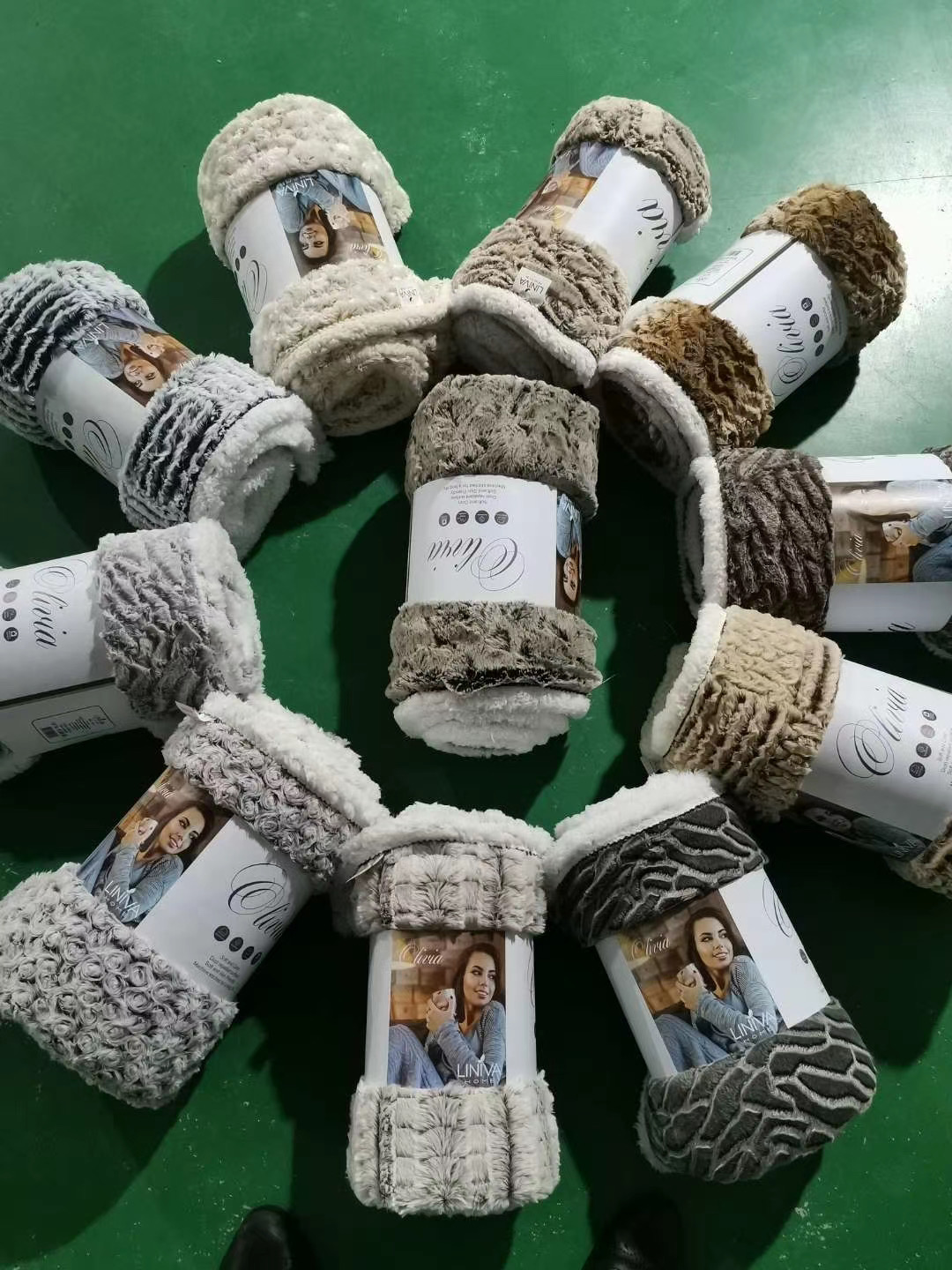 Faux fur PV blanket