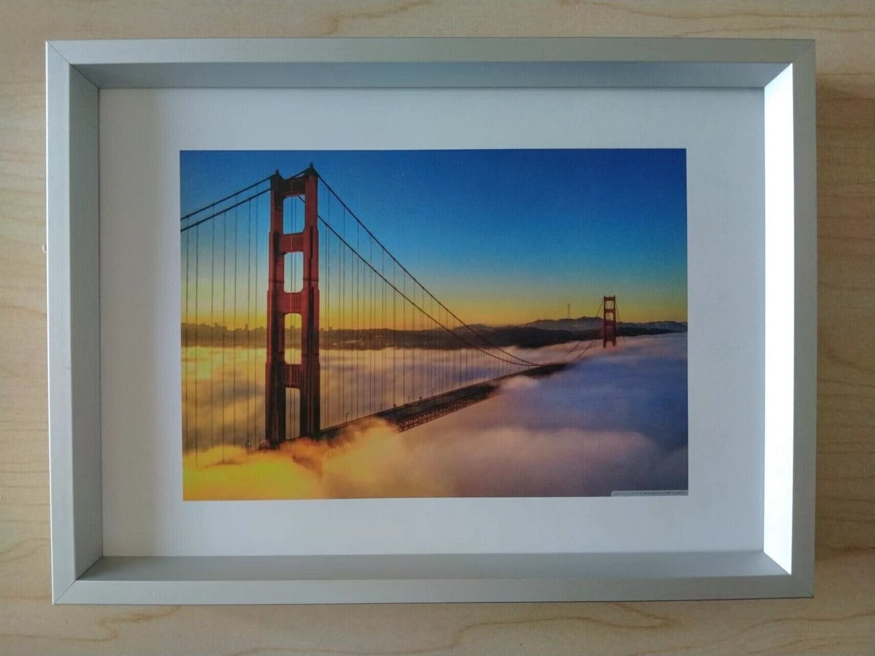 Aluminium picture frame