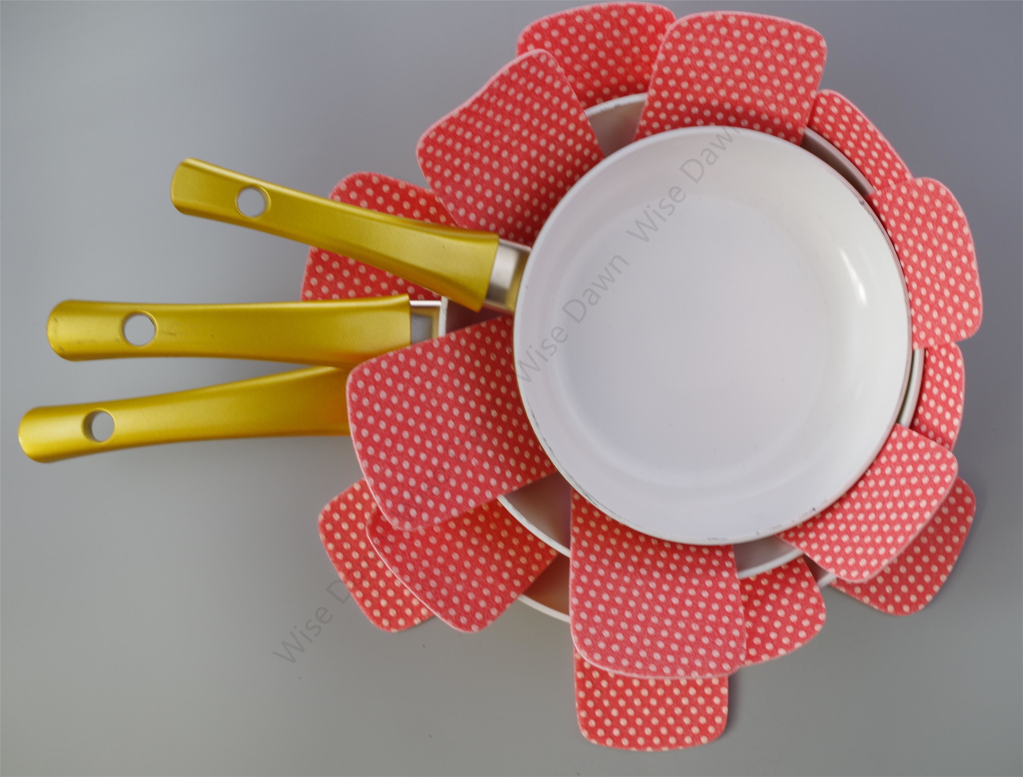 Nonwoven printed compound anti-slip cookware protectors