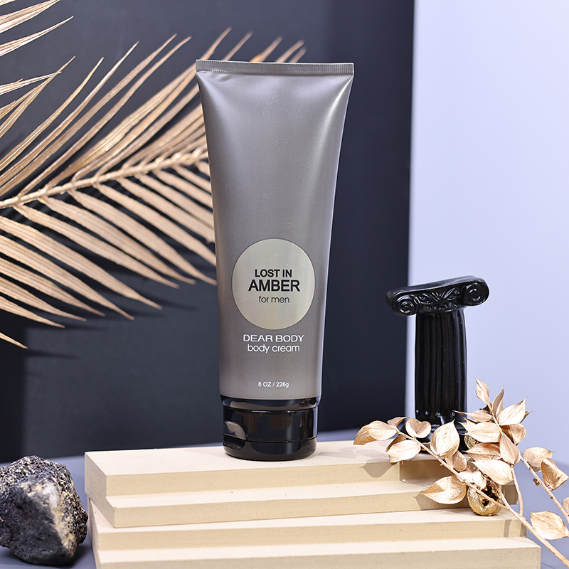 Lost in Amber fragrance body cream