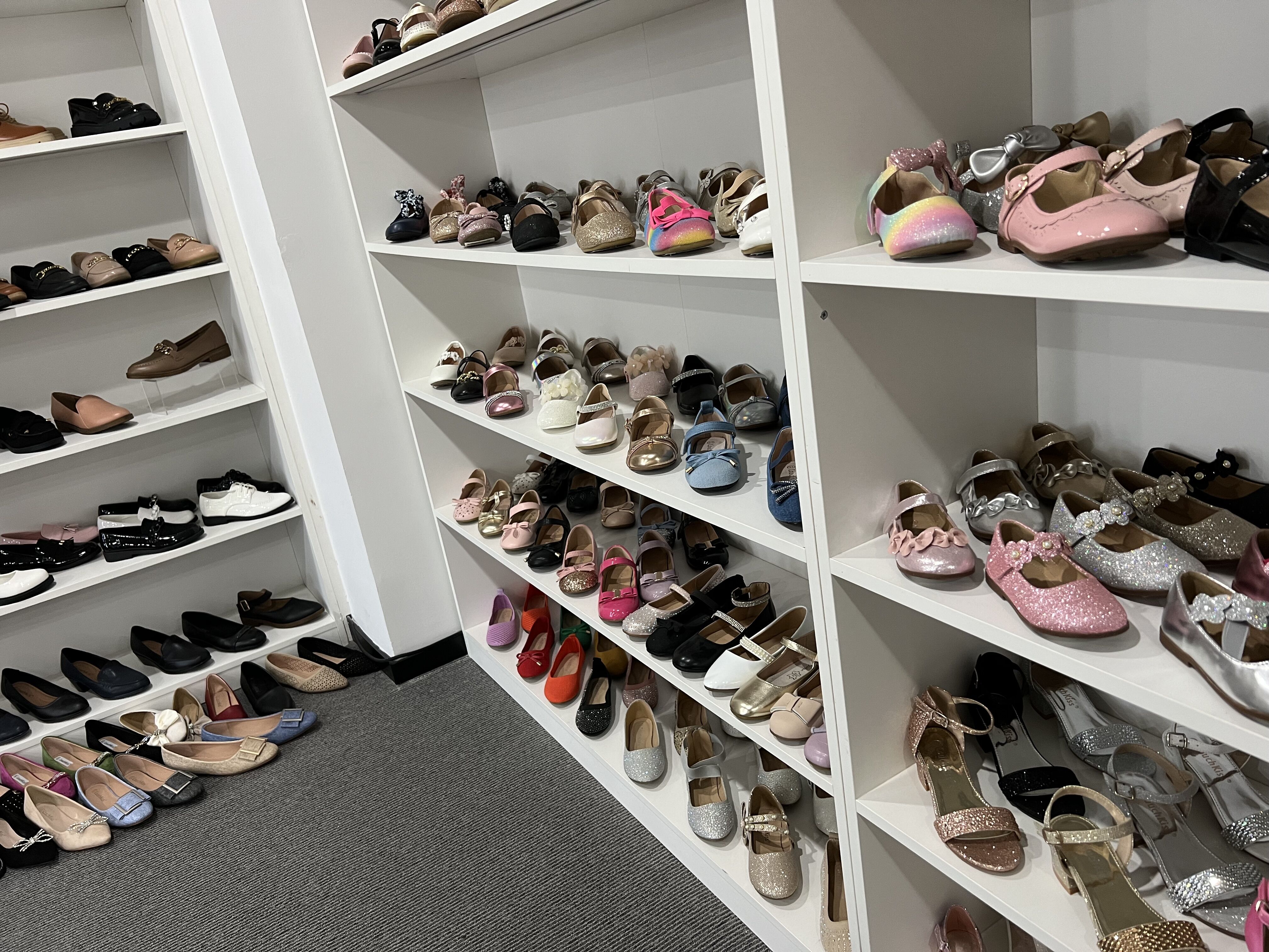 Xiamen Junzhi Yi Import and Export Co., Ltd. – casual shoes 3