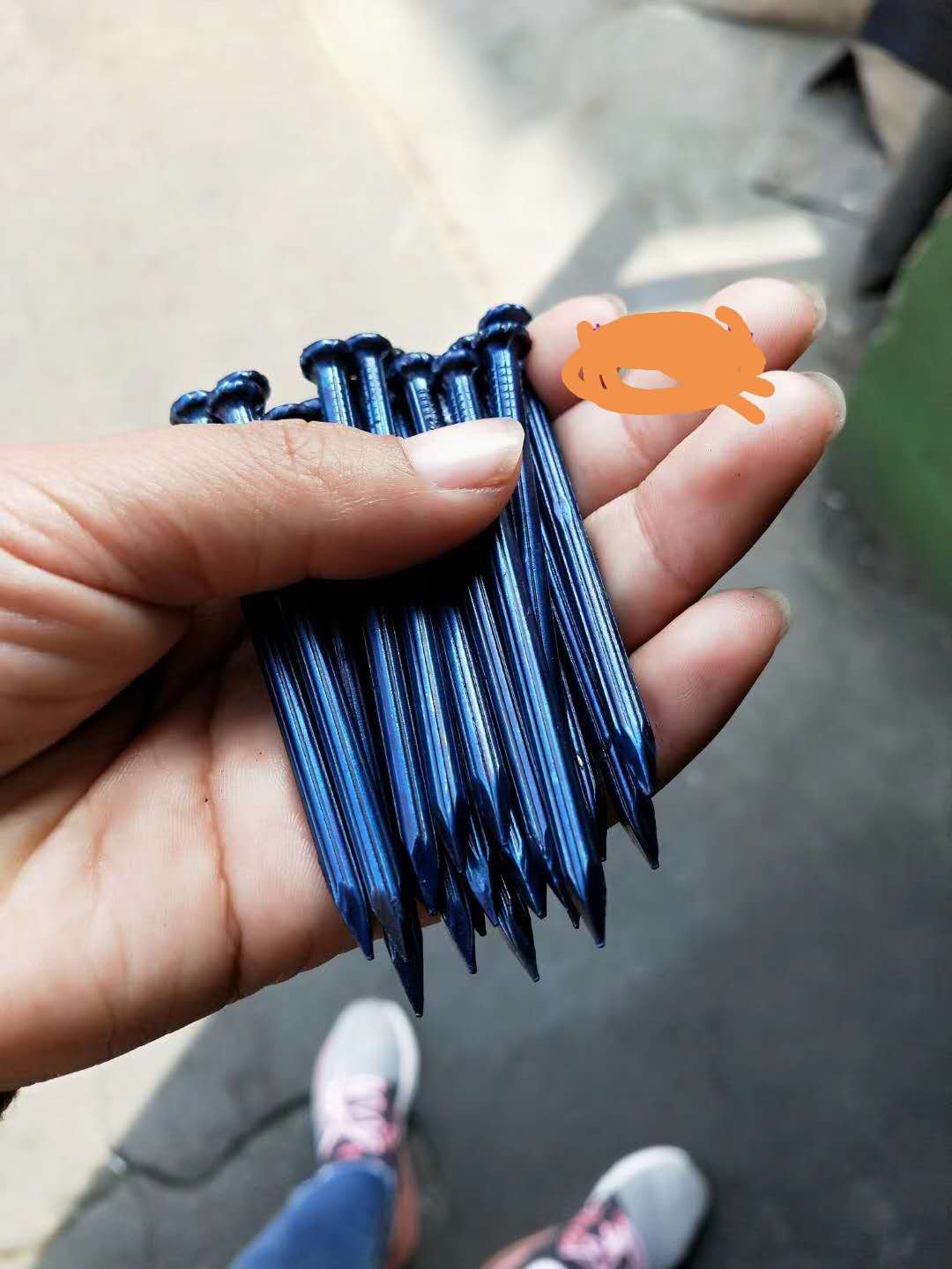 ANPING MINGHAO WIRE MESH MAKING CO.,LTD – clavo de hierro 2