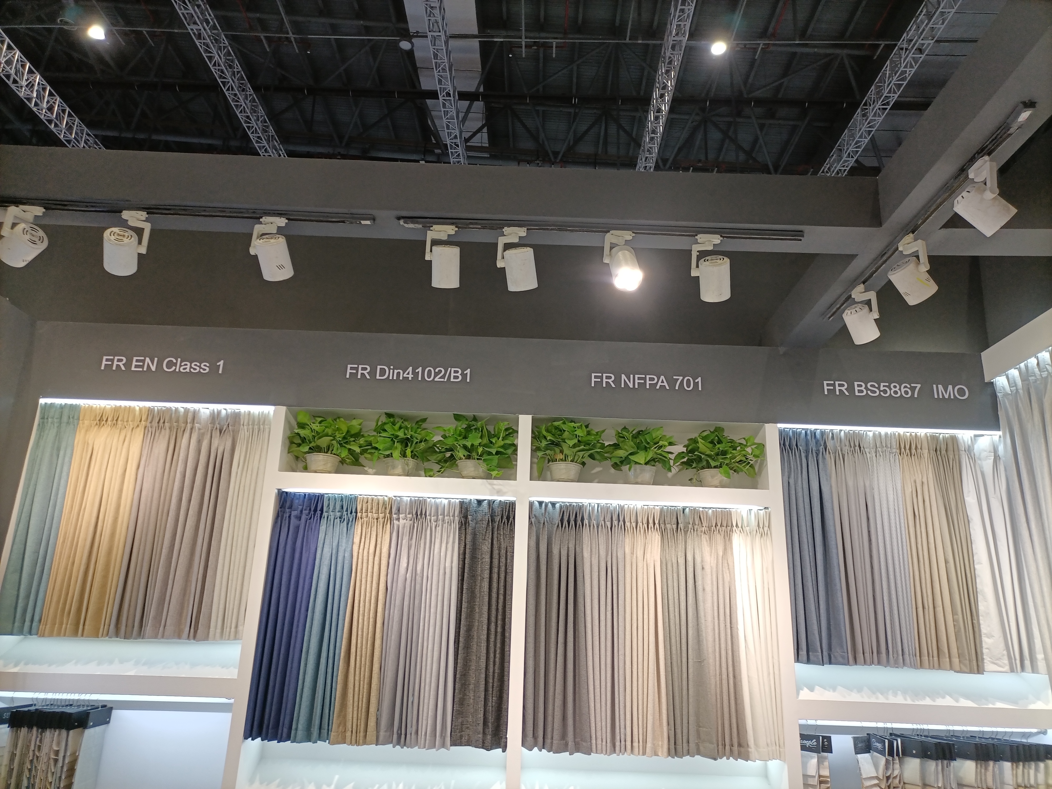 Blackout Curtain Roller Shade Roman Shade
