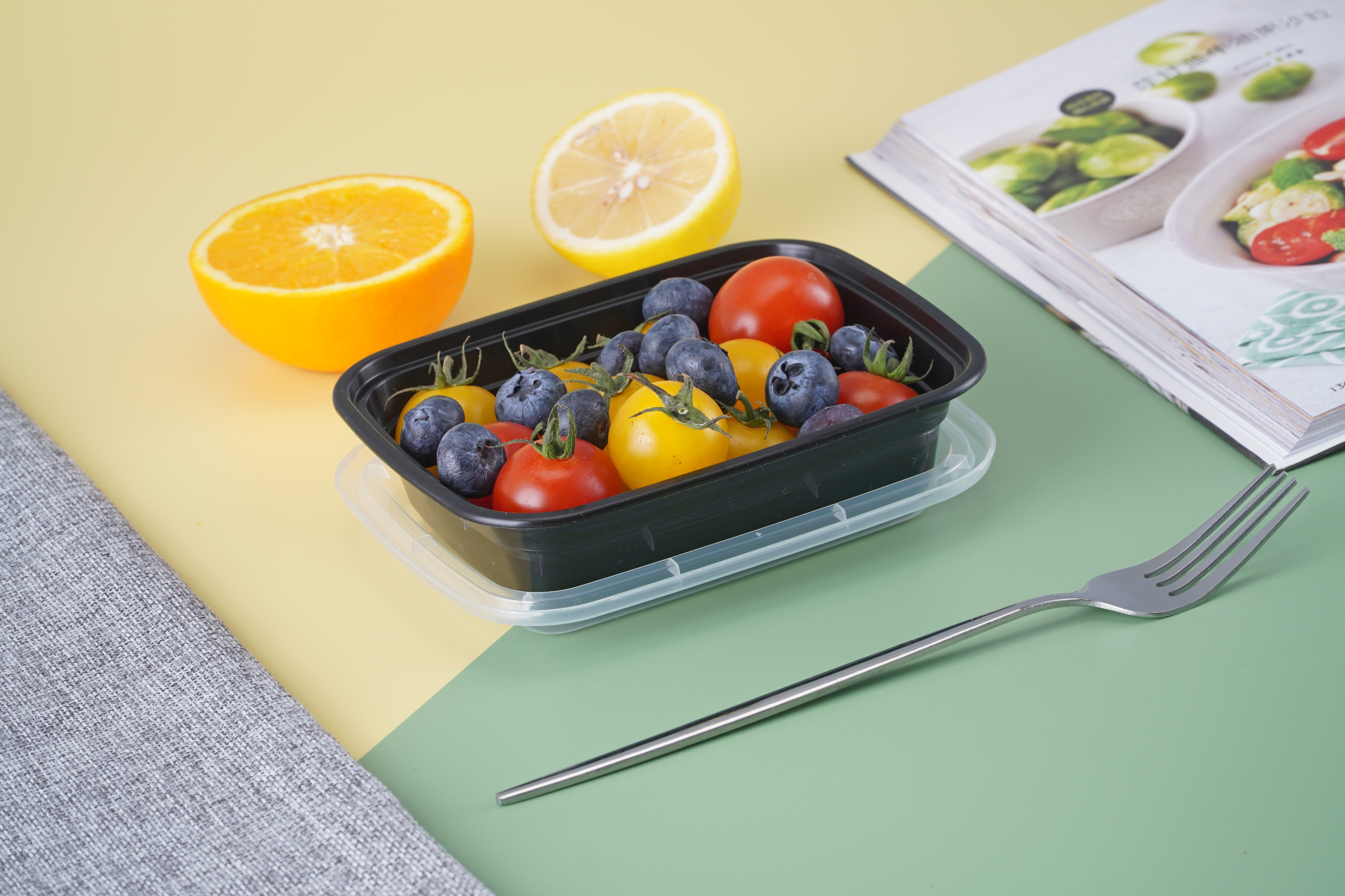 Food container