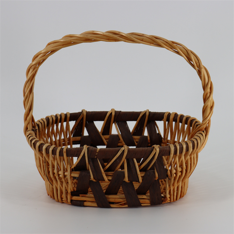 Wicker basket