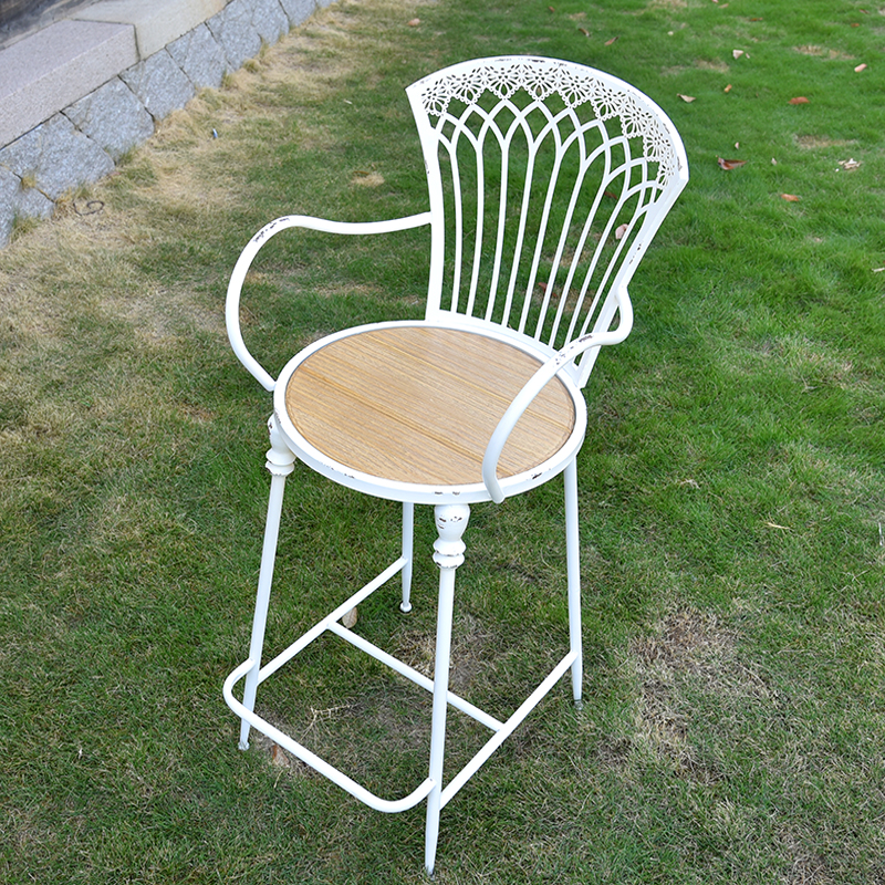 White retro garden coffee chair