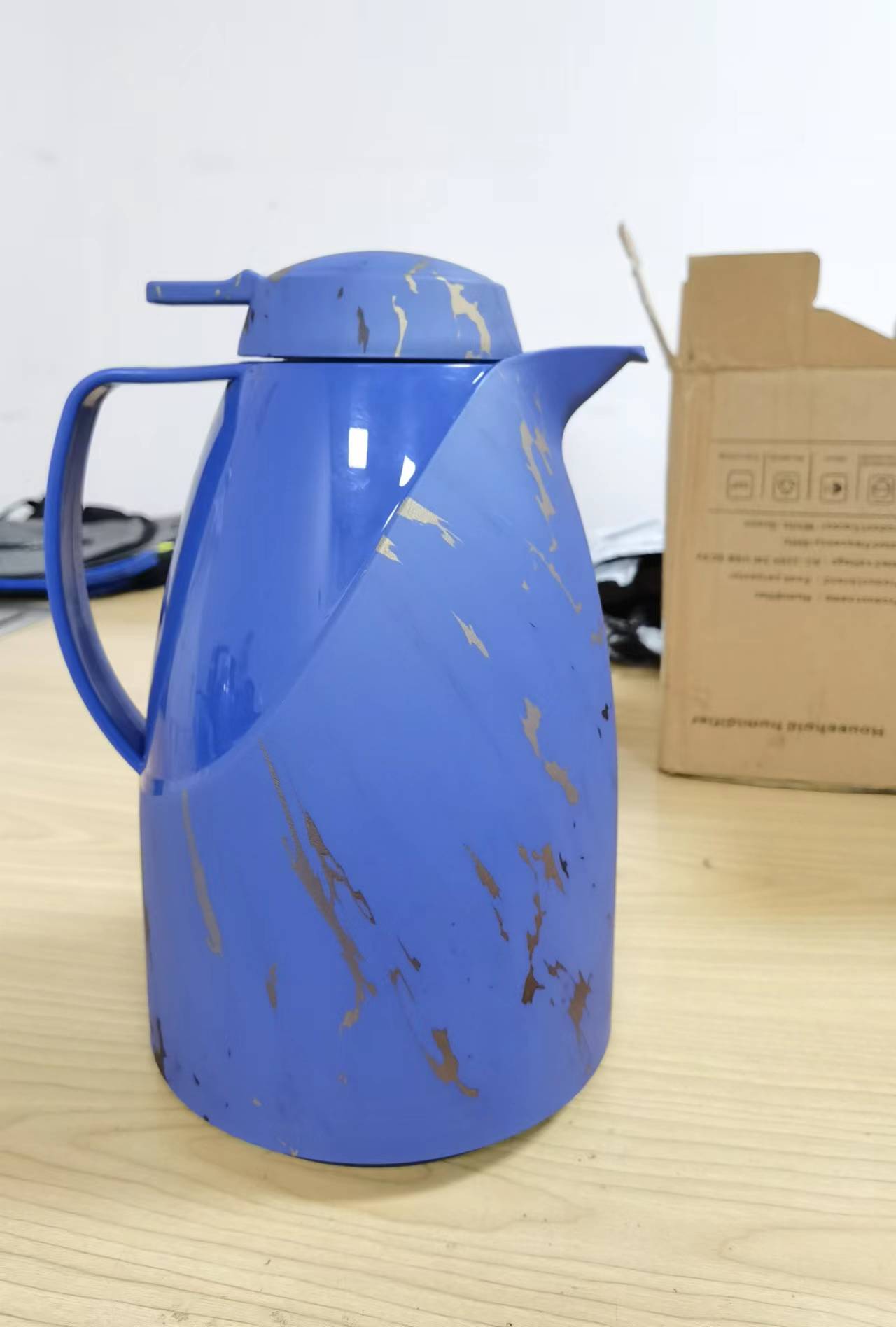 vacuum flask