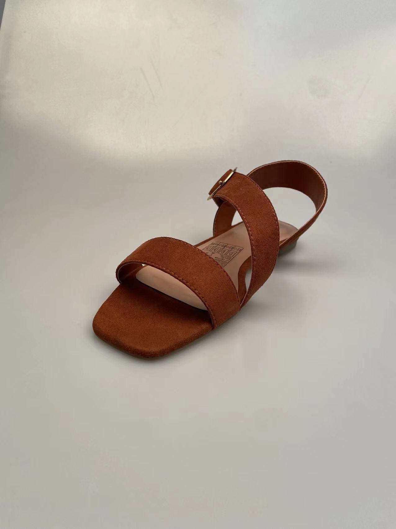 ZHEJIANG MYWAY INDUSTRIAL CO., LTD – ropa deportiva 4