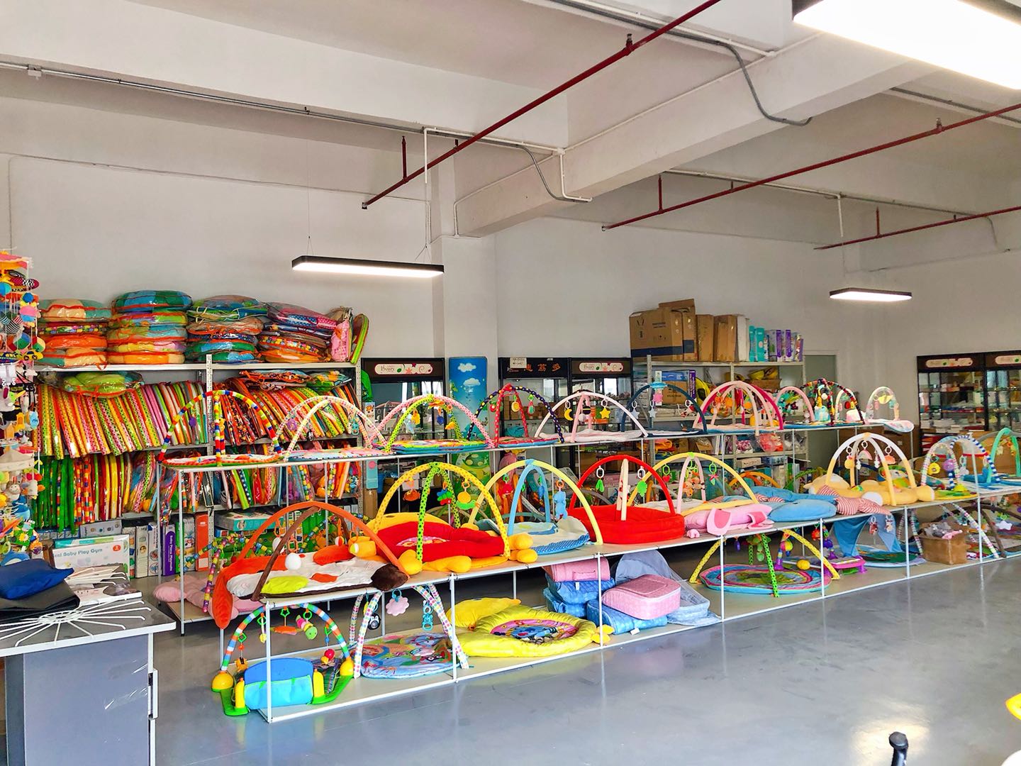Shenzhen Yipiniju Industrial Co., Ltd. – crib bells 2