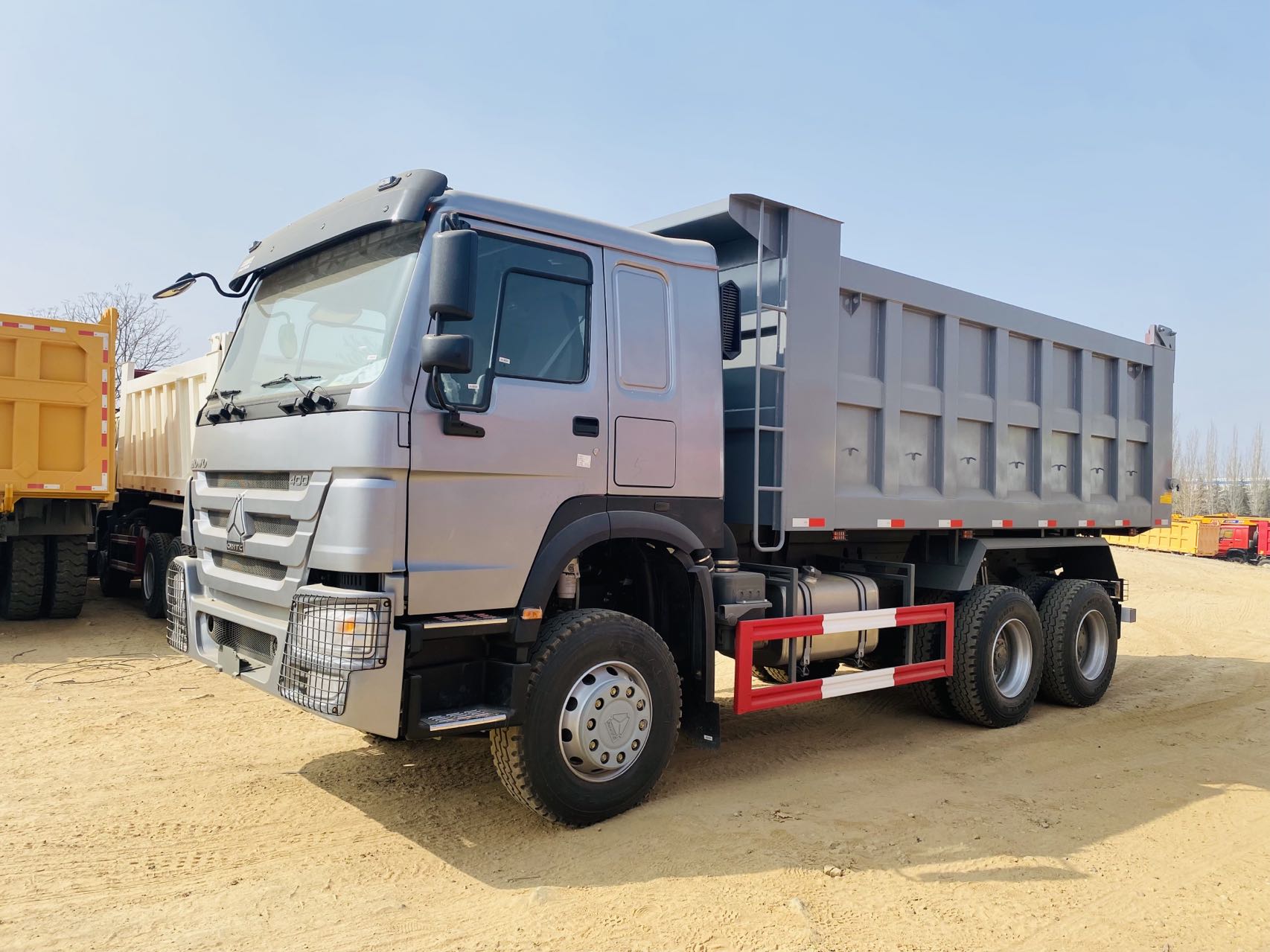 Jinan QinGong International Trade Co.,Ltd – llanta de caucho 2