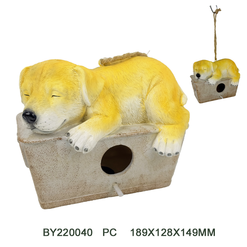 Garden birdhouse