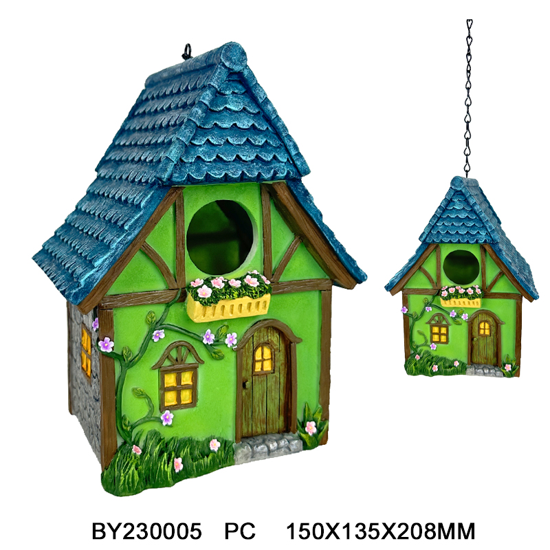 Garden birdhouse