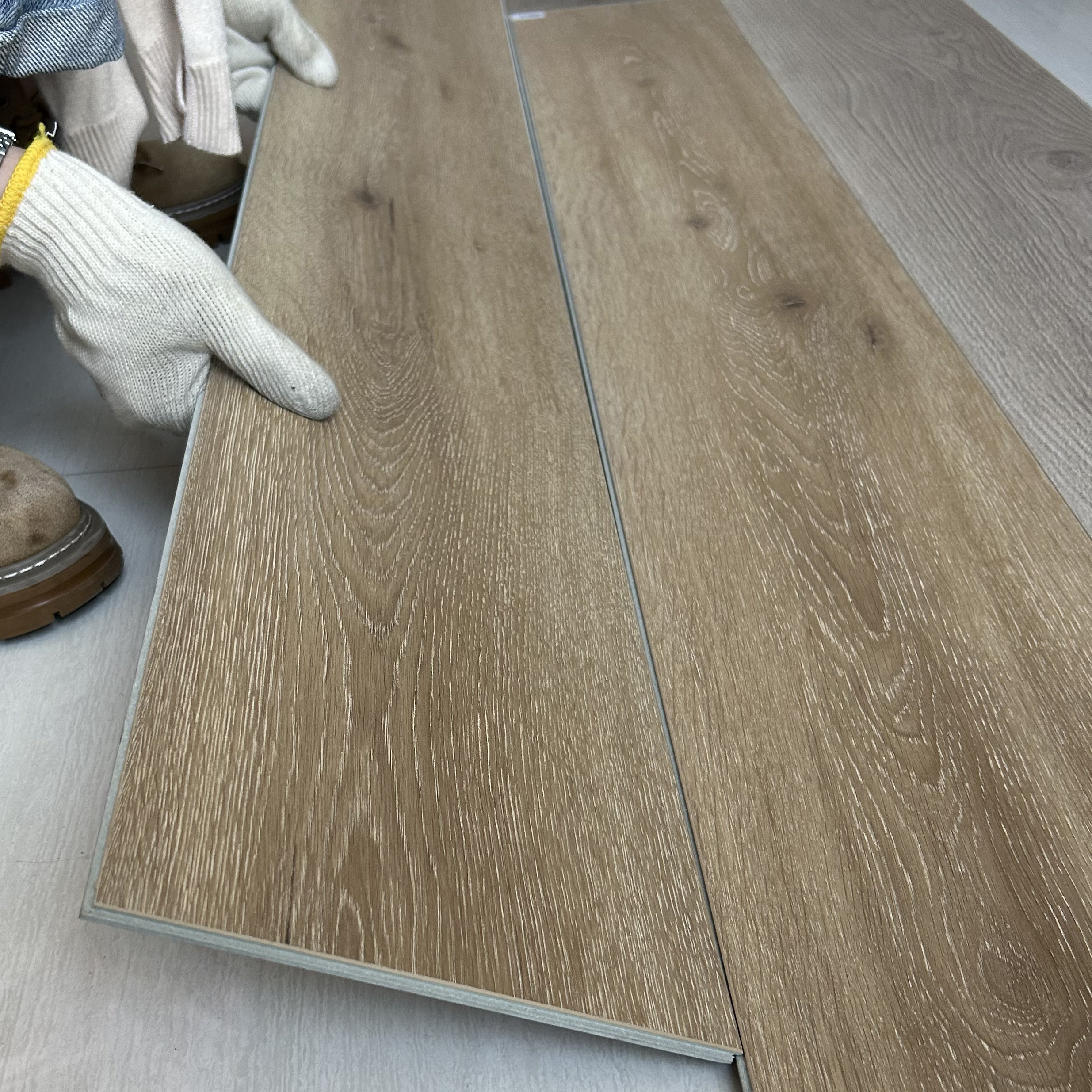Super Anti-scratch Waterproof Fireproof Click Lock MFB Flooring Mineral Fiber Board Flooring