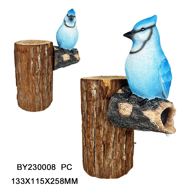 Bird Tree Hugger