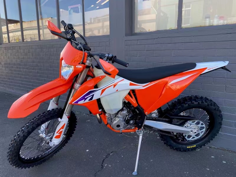 Off-road motorcycle