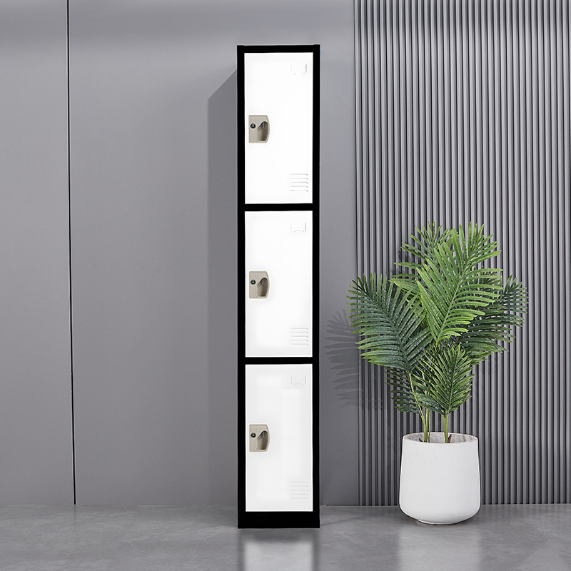 3 doors steel storage locker