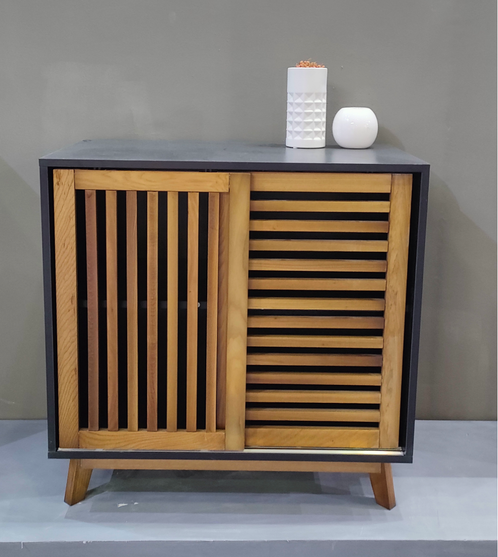 Sliding door cabinet