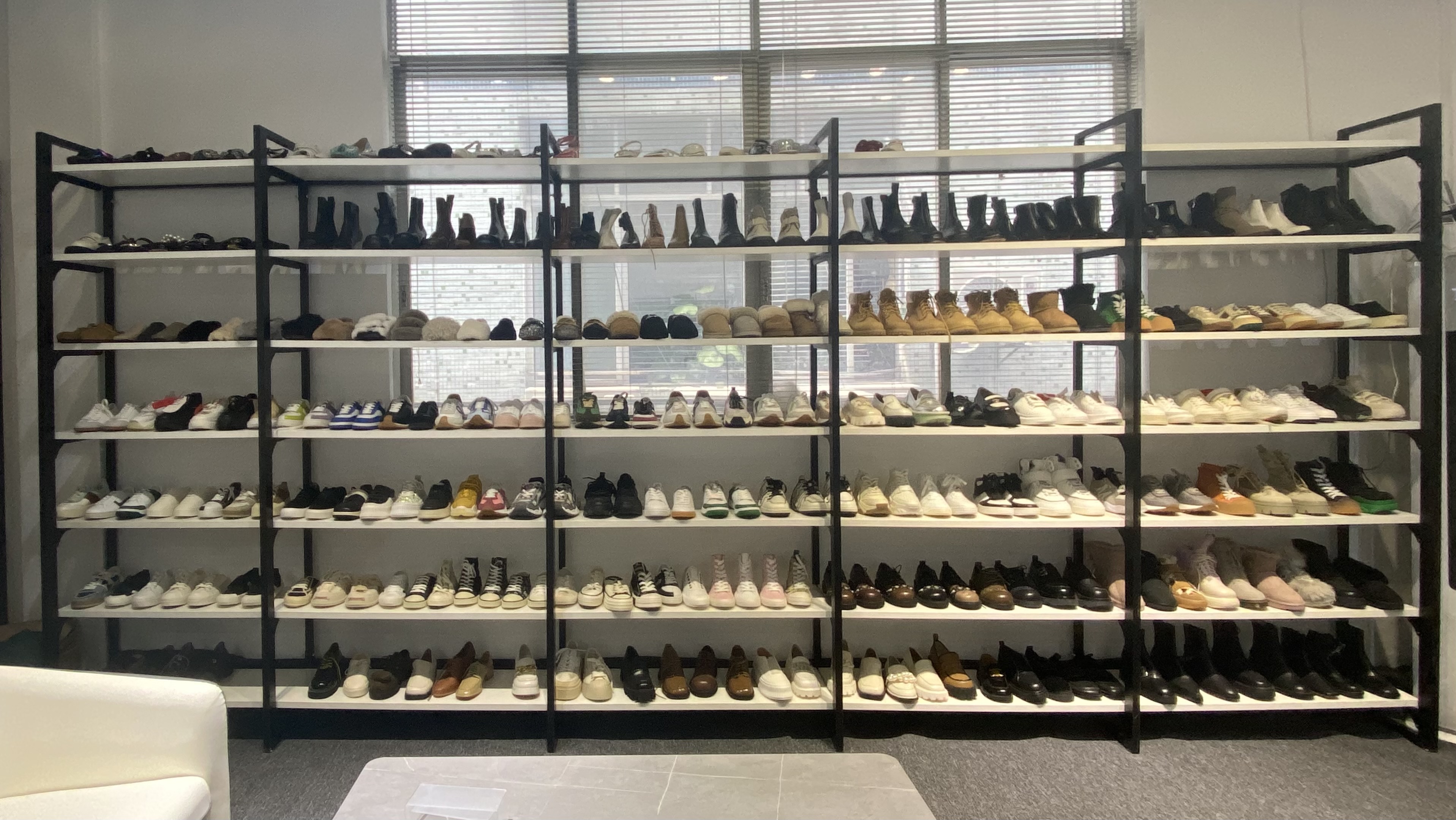 Guangzhou Nuonuo Footwear Co., Ltd. – women's injection canvas shoes 2