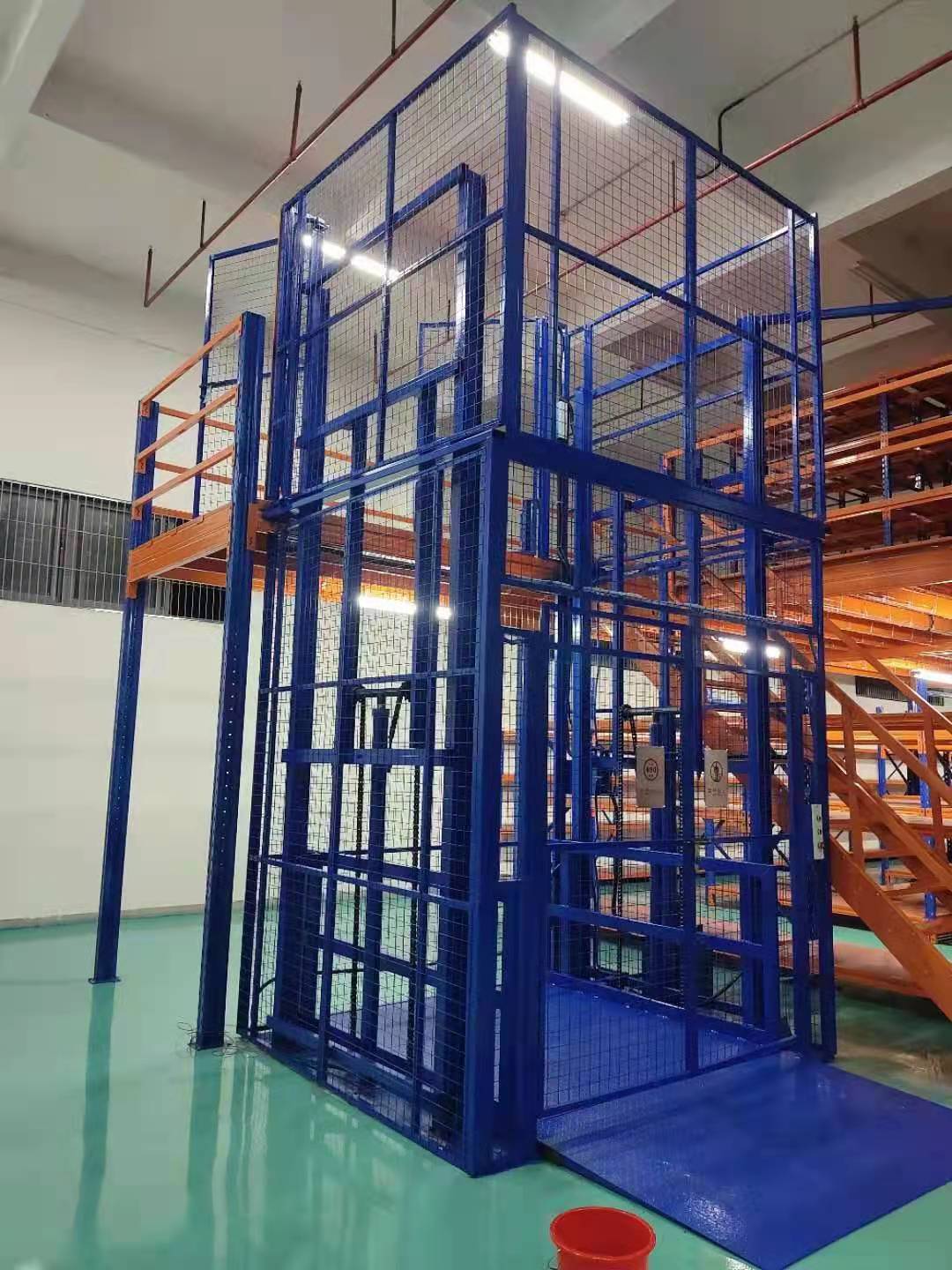 Hight speed Goods Lifting