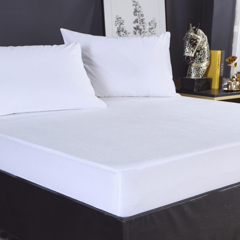 Waterproof mattress protector