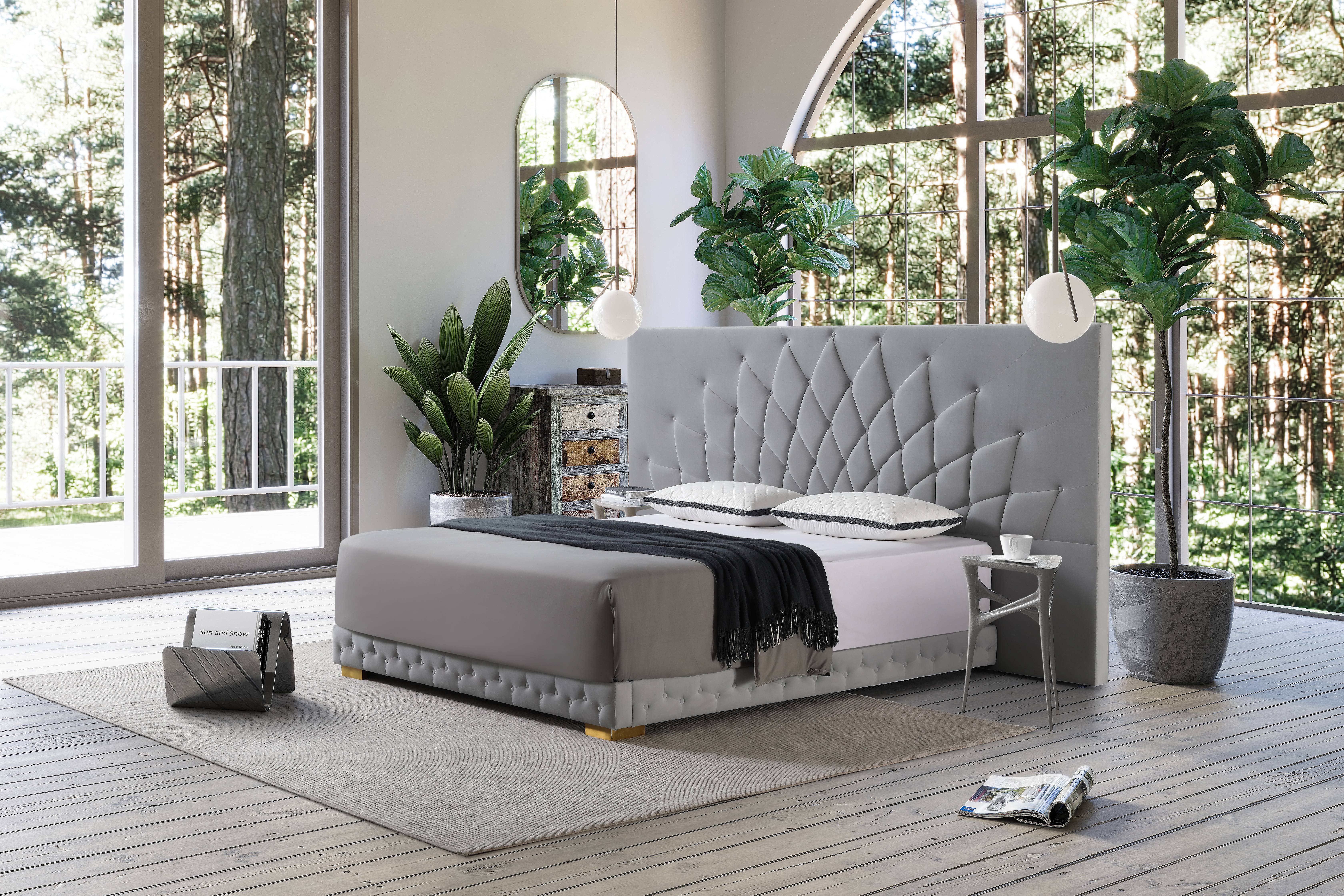 MB3683ZT Luxury design fan-pattern soft bed