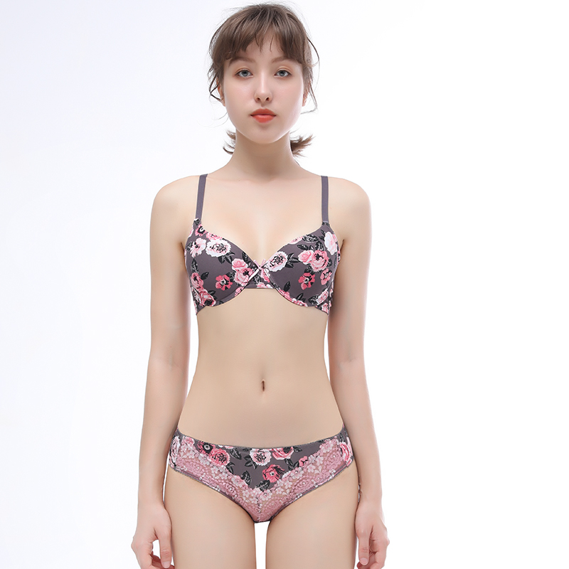 Comfortable breathy Print Color with lace underwear set