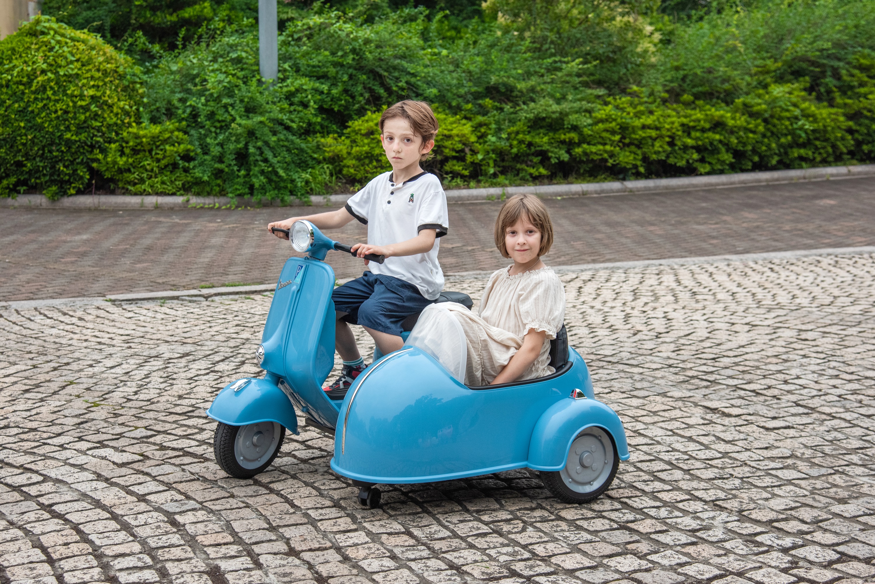 licensed VESPA children tricycle