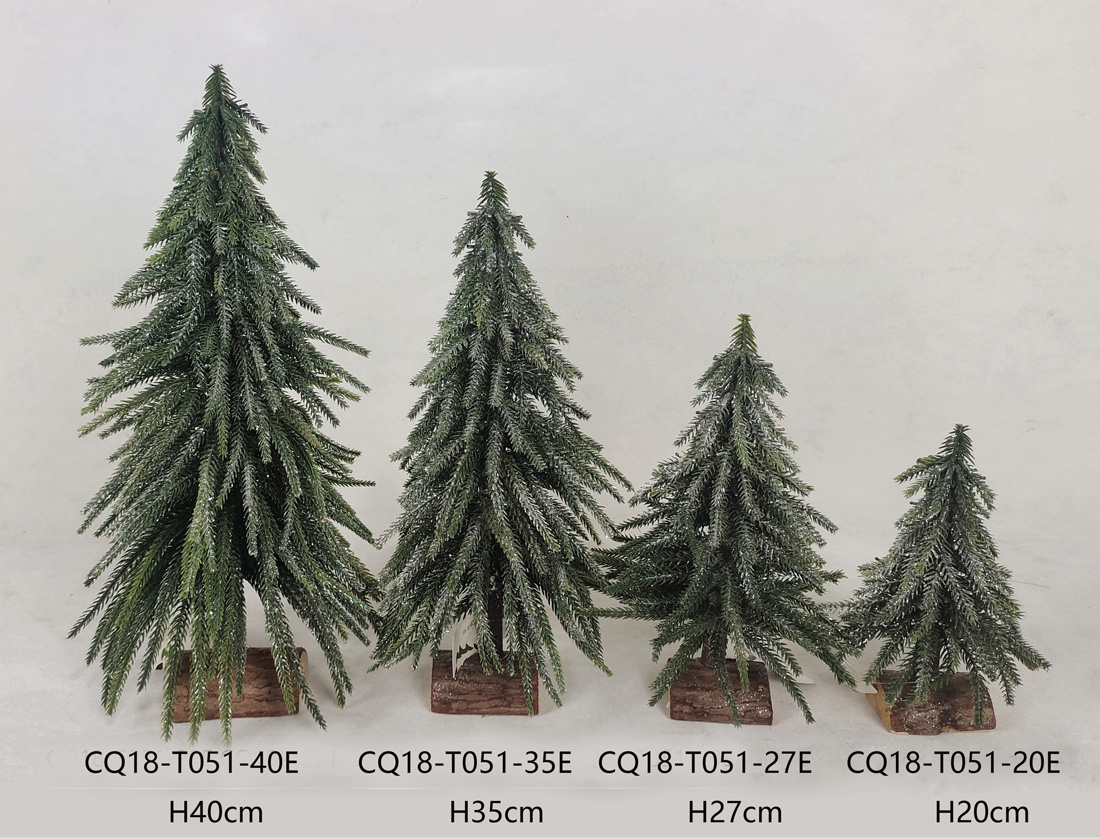 Grand 40cm Christmas Tree - Centerpiece for Your Holiday Decorations
