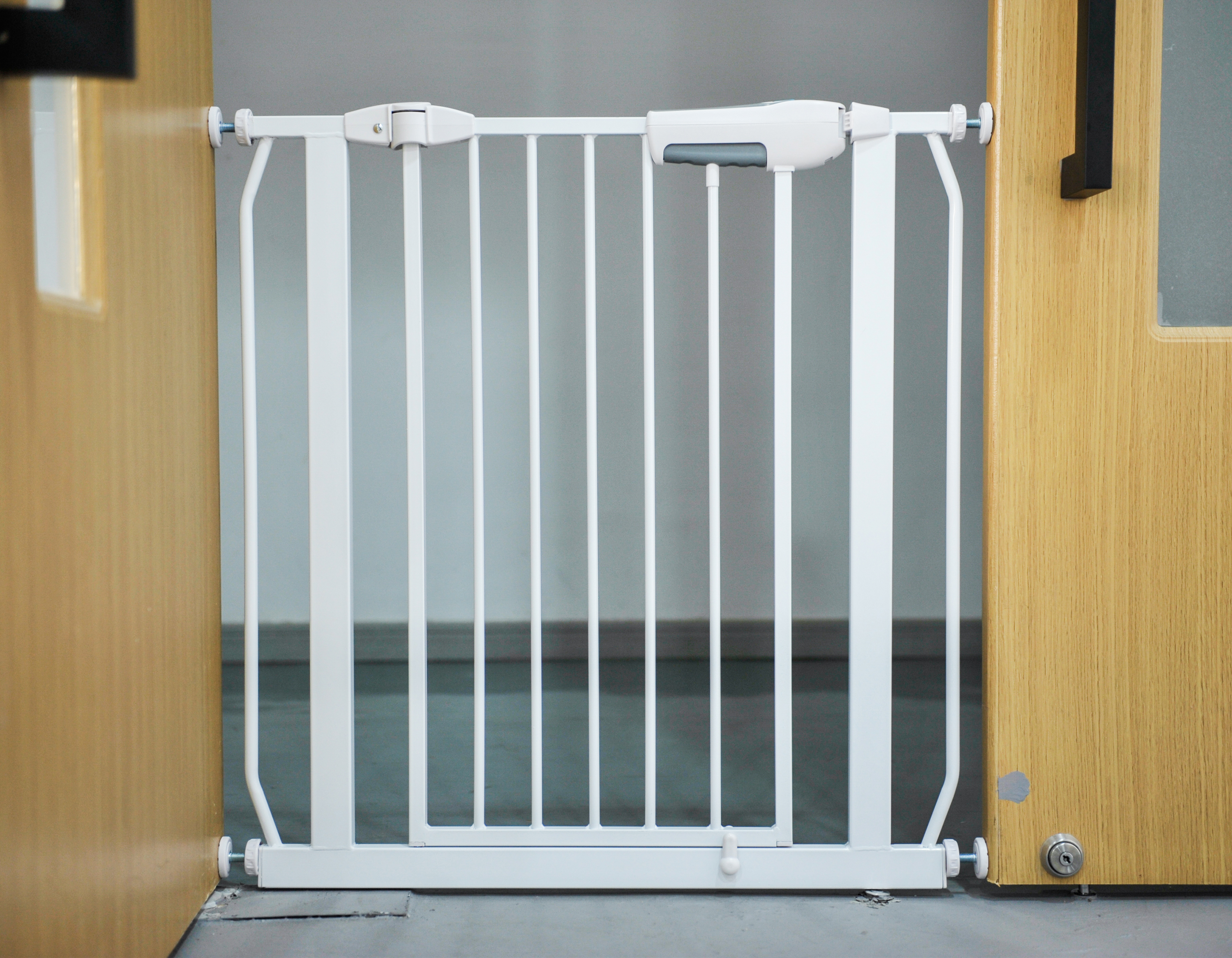 Baby safety gates
