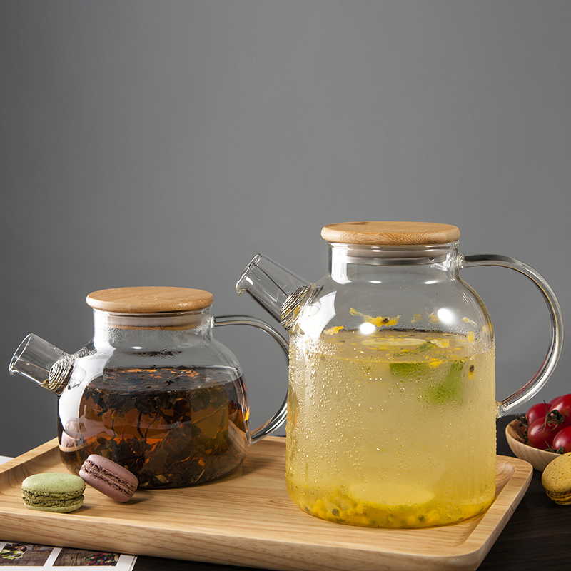 High borosilicate glass water pitcher