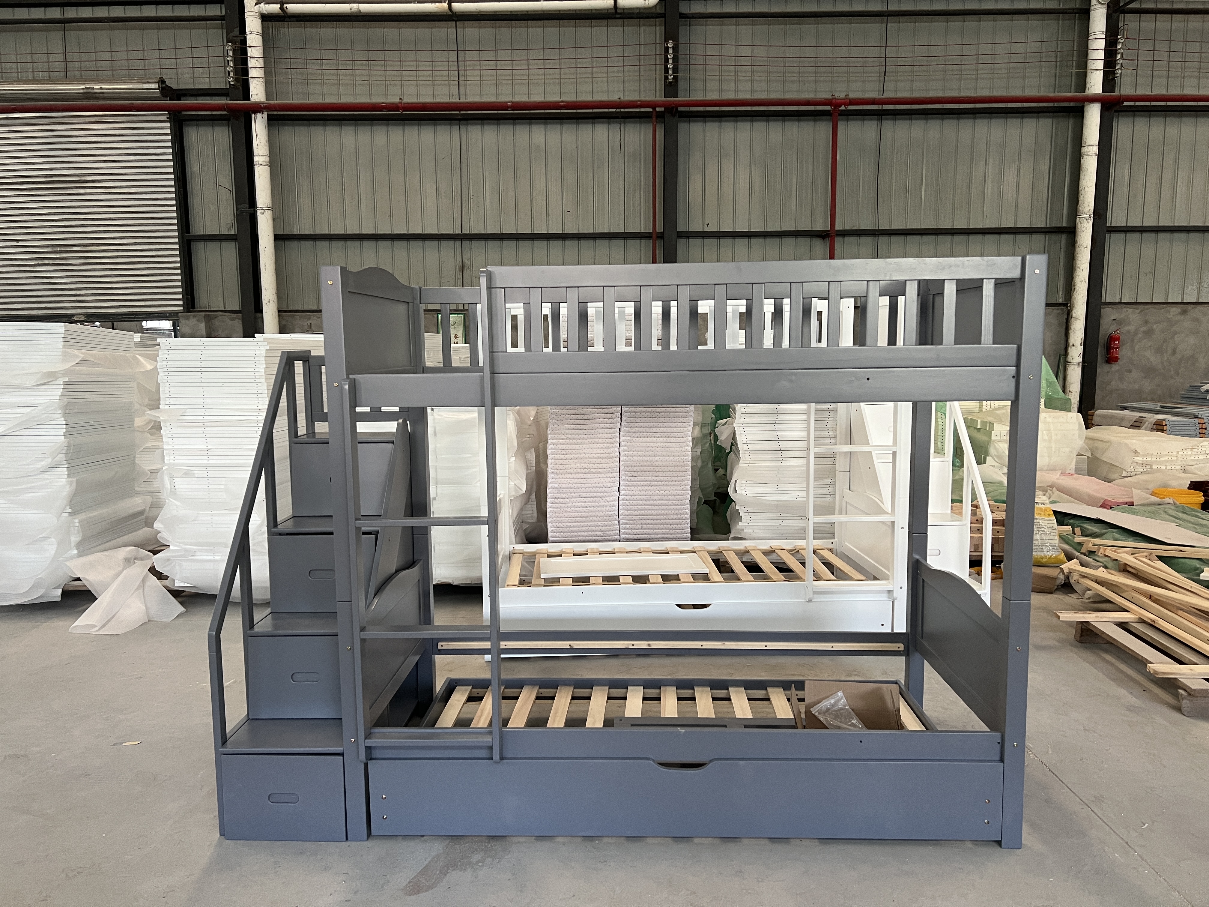 Solid wood bed