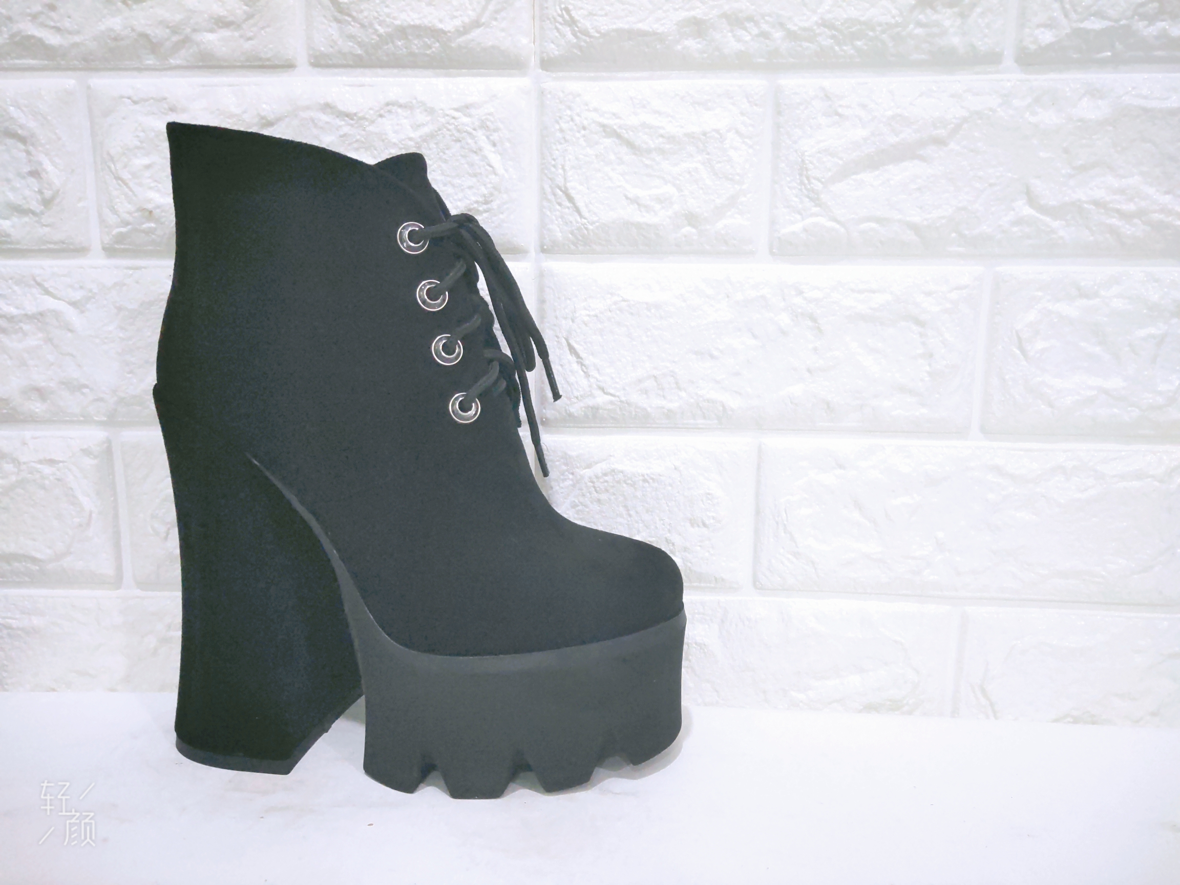 CHENGDU YITAIMEI SHOES INDUSTRY CO.,LTD – ropa deportiva 4