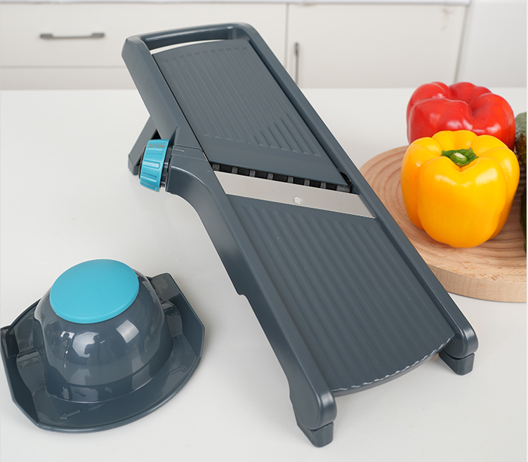 WOKA Hot Selling Kitchen Multi-functional Manual Mandoline Fruit Vegetable Cutter Vegetable