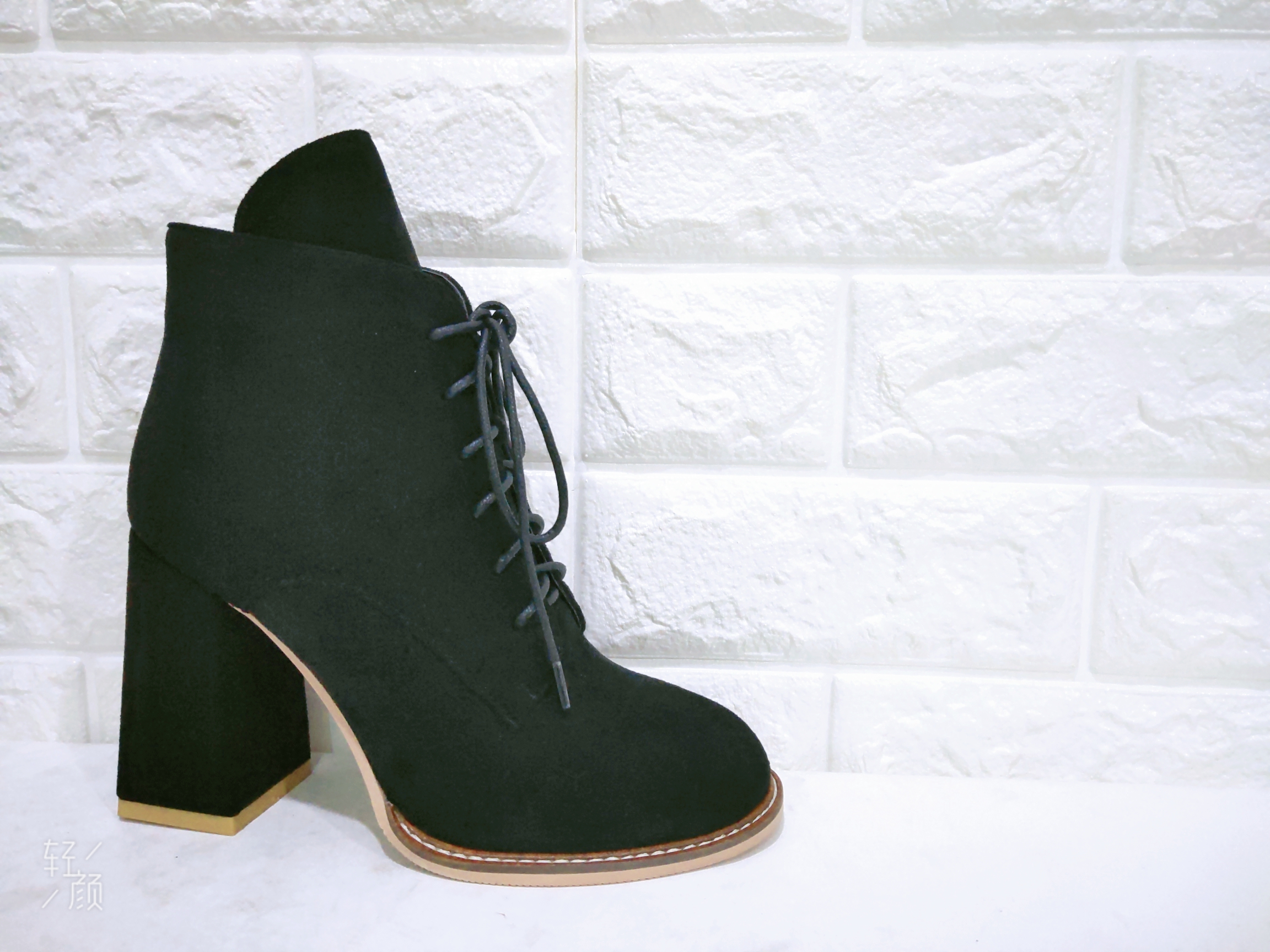CHENGDU YITAIMEI SHOES INDUSTRY CO.,LTD – zapatos de tacón 2