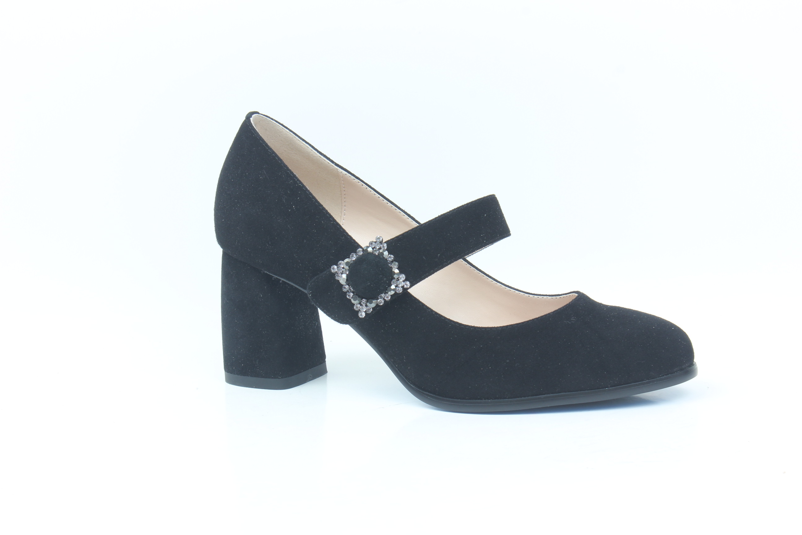 Chengdu Medic Shoes Co.,Ltd. – ropa deportiva 4