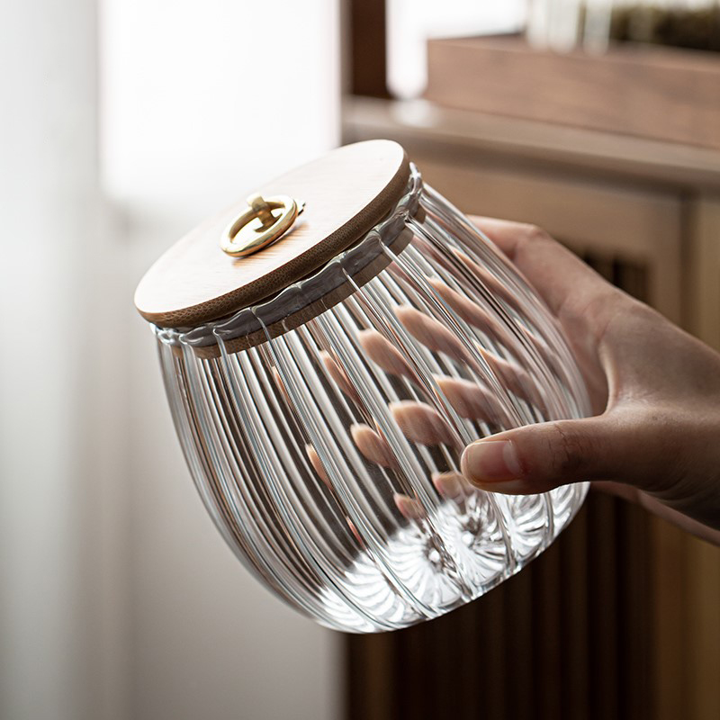 High borosilicate glass food storage jar with acacia lid