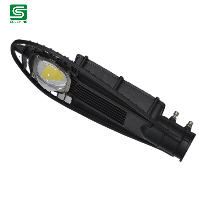 Outdoor Cobra Road Lamp LED Security Pole Aluminum Dusk to Dawn Street Light 30/50W