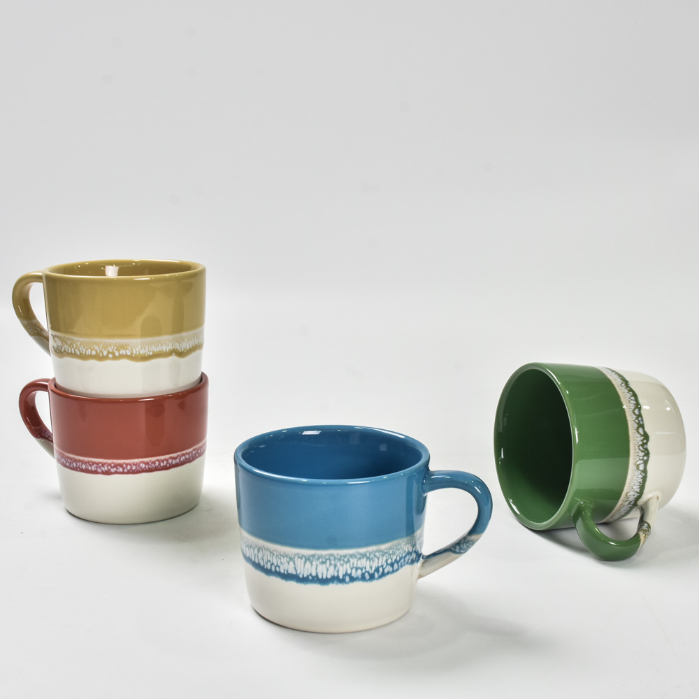 Angled cup