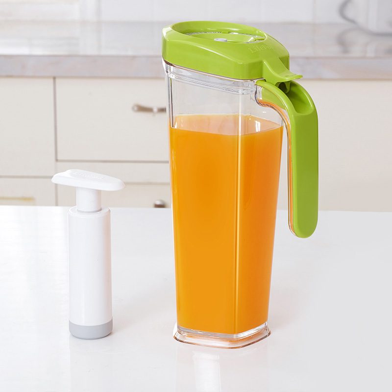 LifePod Vacuum seal pitcher 1L with retard oxidation to improve freshness time
