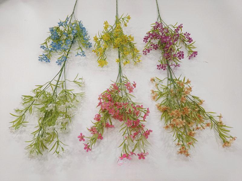 artificial flowers