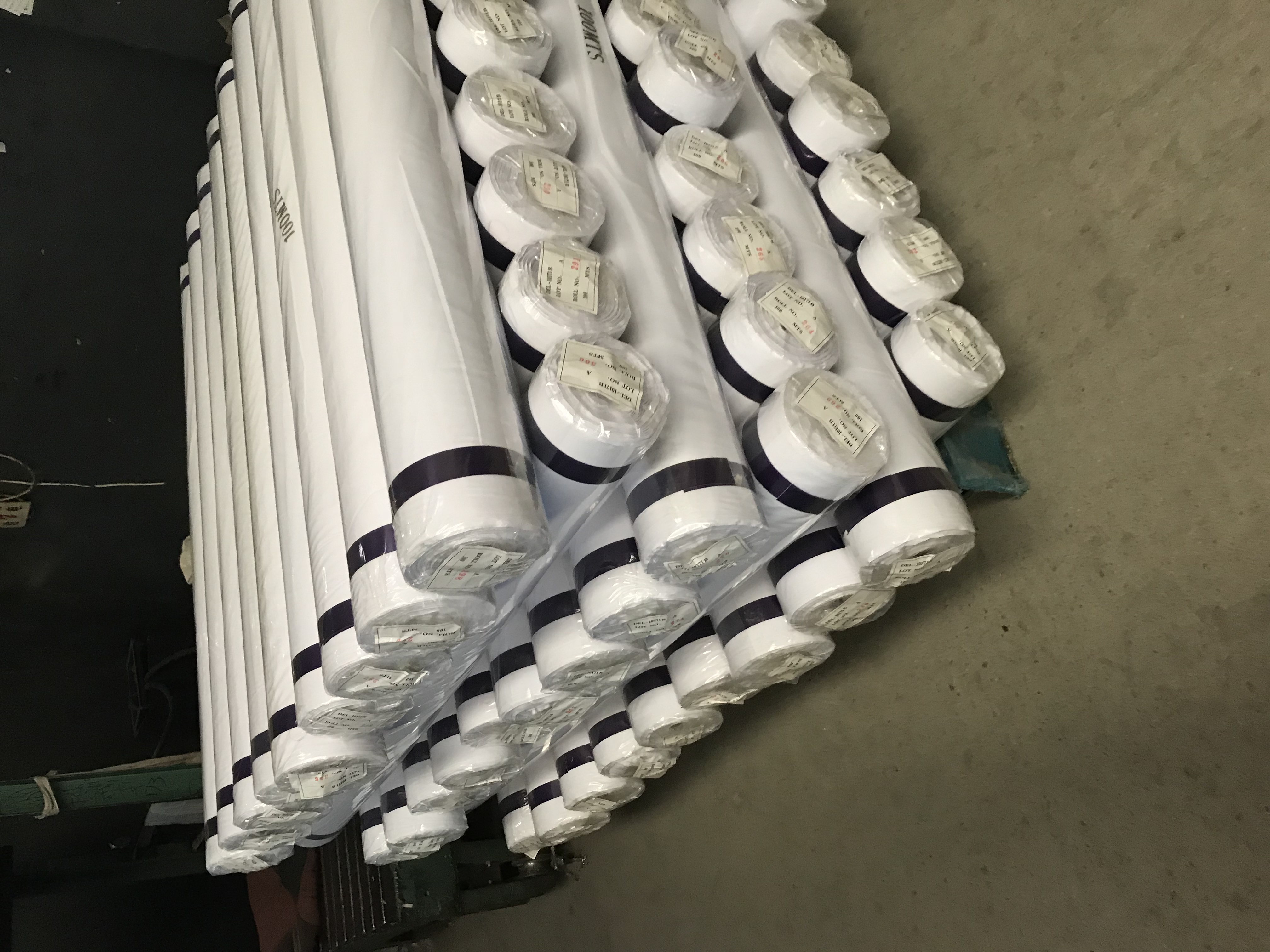 POLYESTER AND COTTON WHITE FABRIC cvc 60/40 45*45 110*76 57/58"