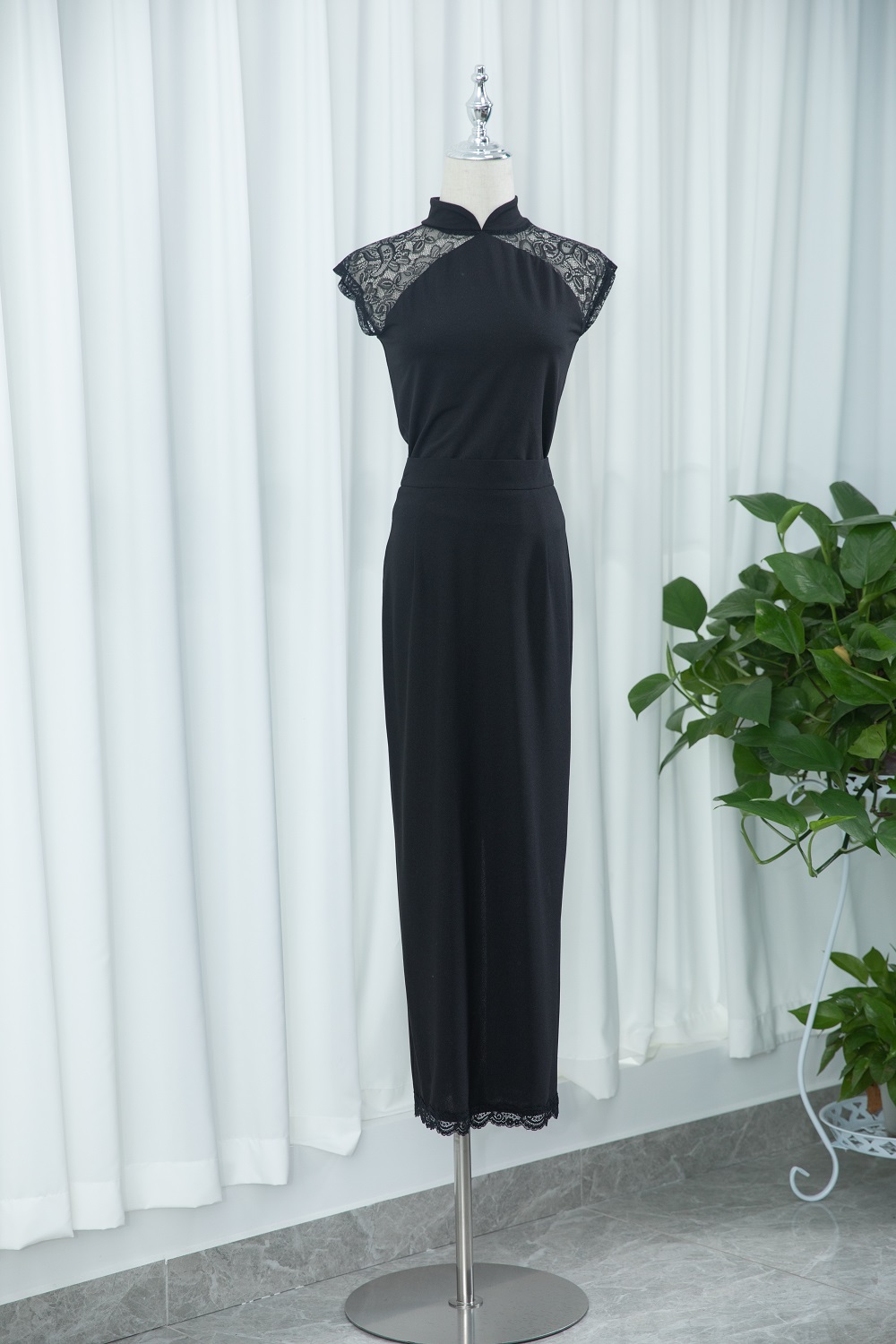JIANGXI STARLING GARMENT CO LTD – Ladie's skirt 4