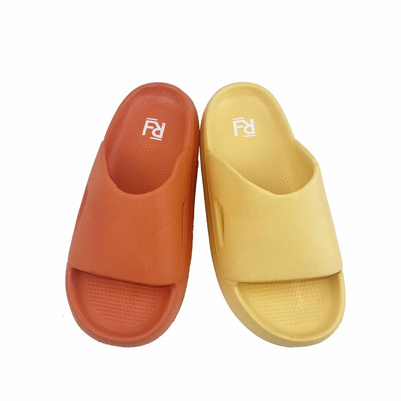 Eva Slippers