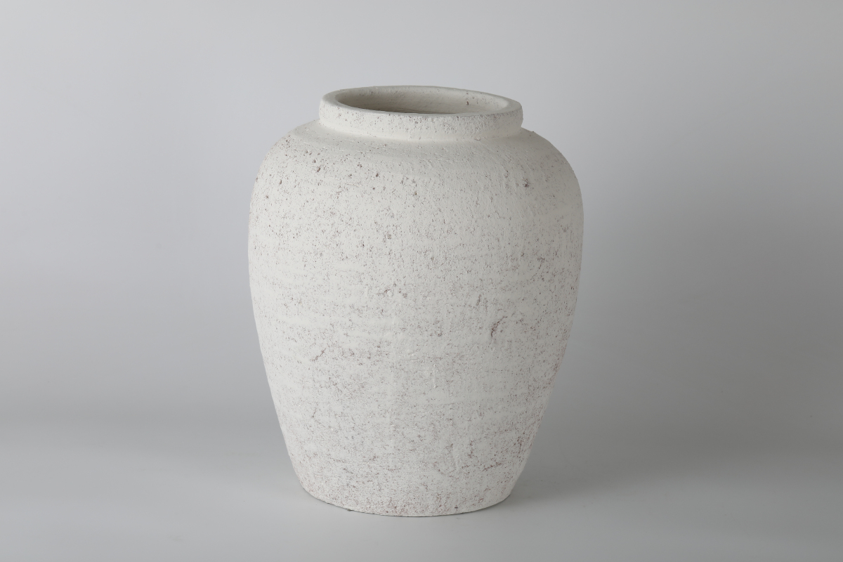 Ceramic vase