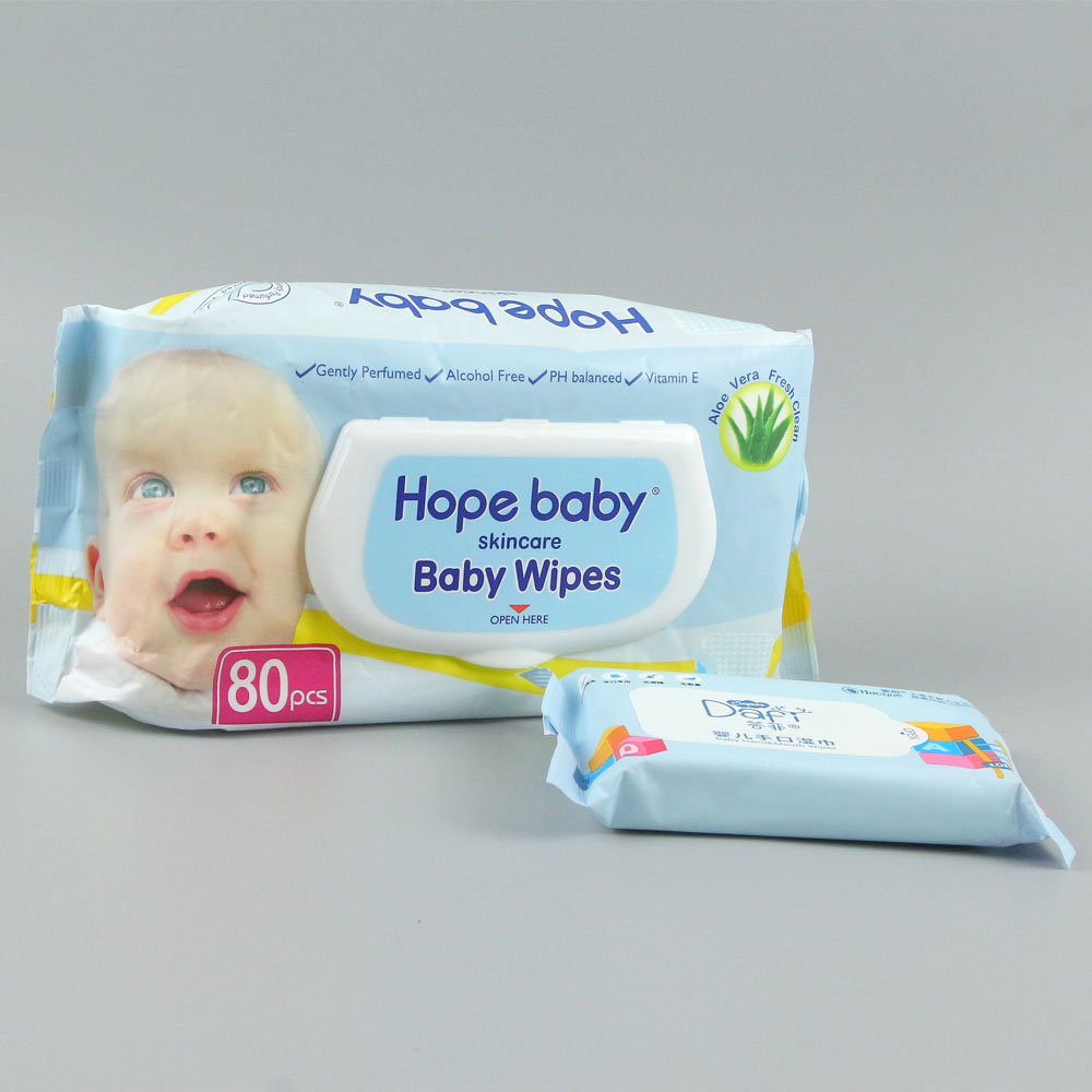 baby wet wipes