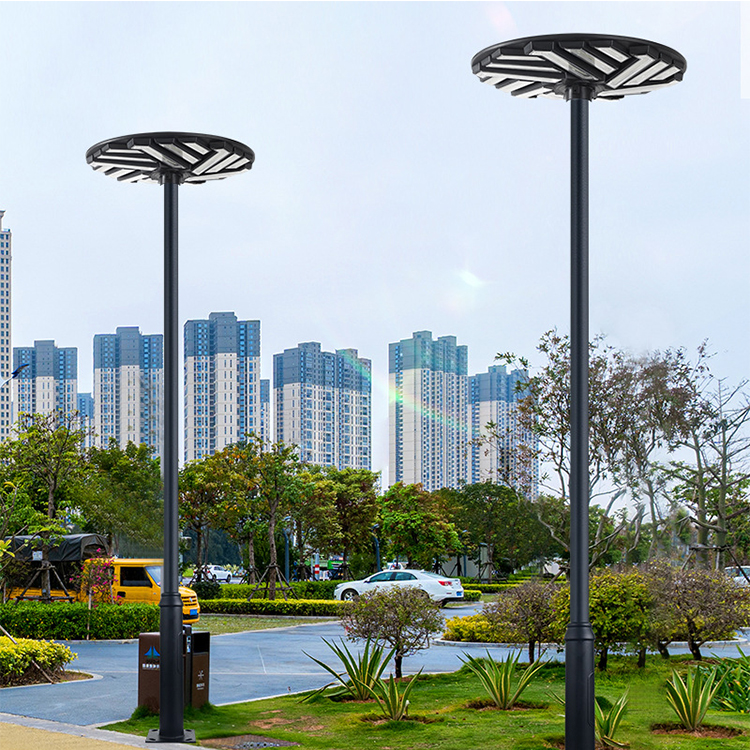 Outside Waterproof ip66 Motion Sensor Control UFO 500W 800w All In One Big Solar Led Street Light