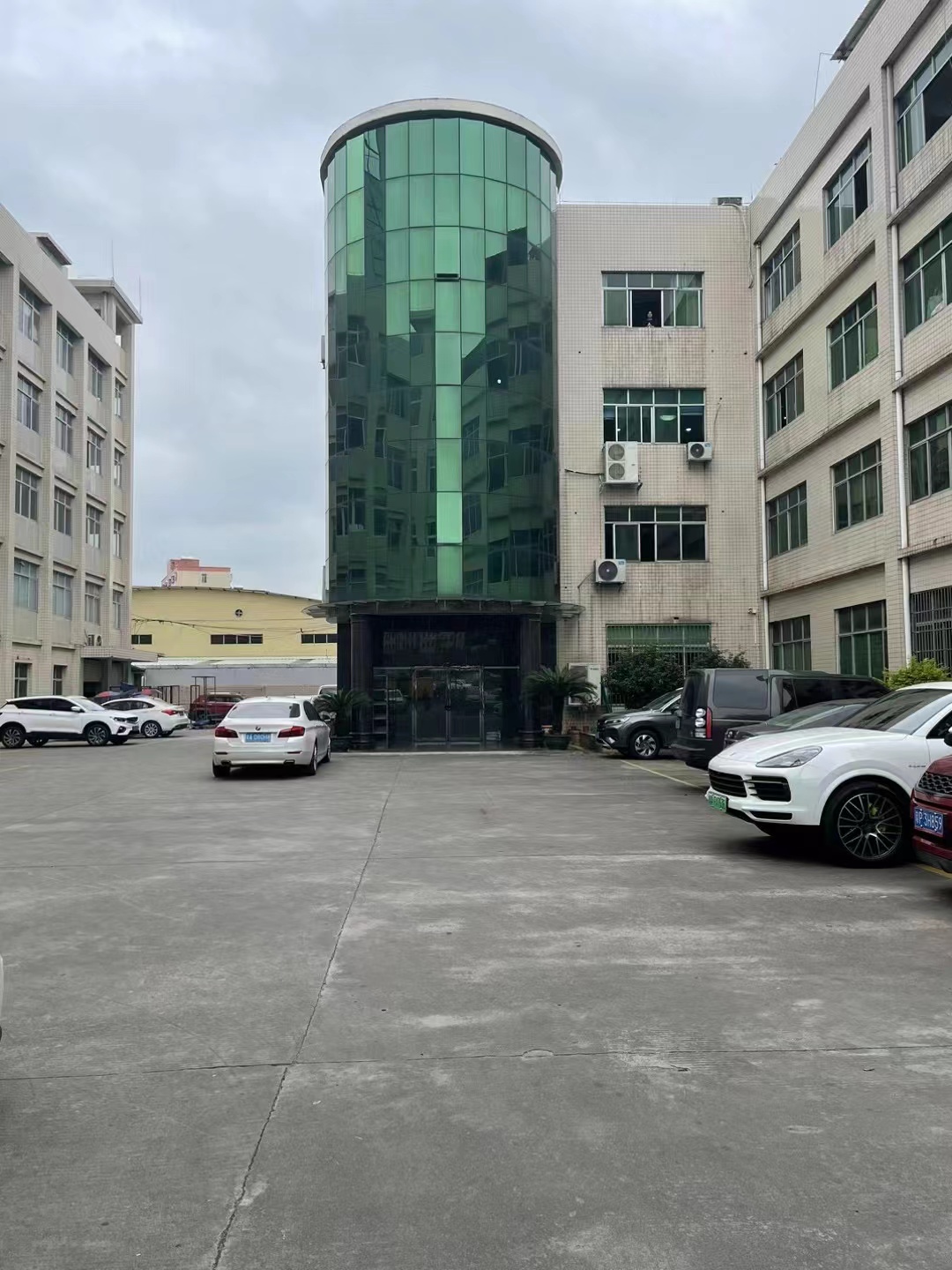 Guangzhou Ruiwei Luggage Co., Ltd. – Photos produits 3