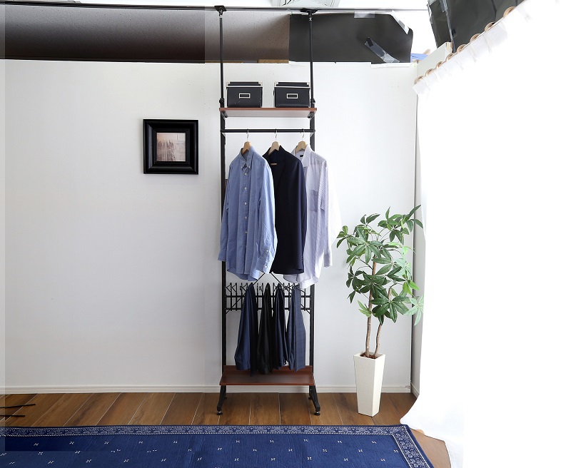 Clothes hanger