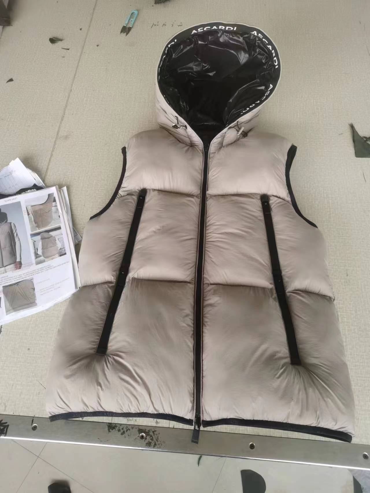 Mens Vest